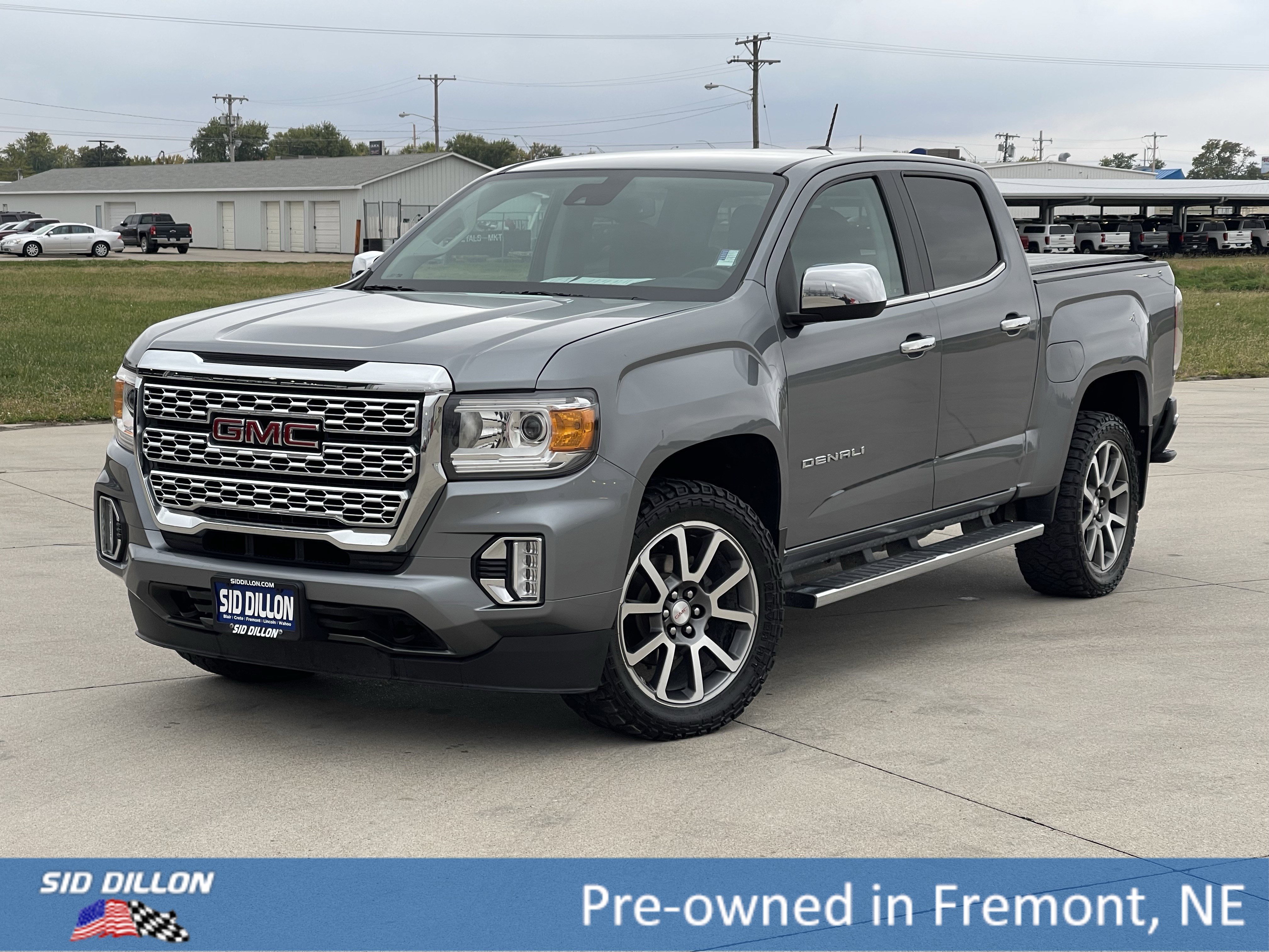 2021 GMC Canyon 4WD Denali Crew Cab Short Box's photo