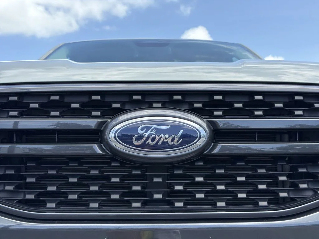 Used 2024 Green Ford XLT image 37