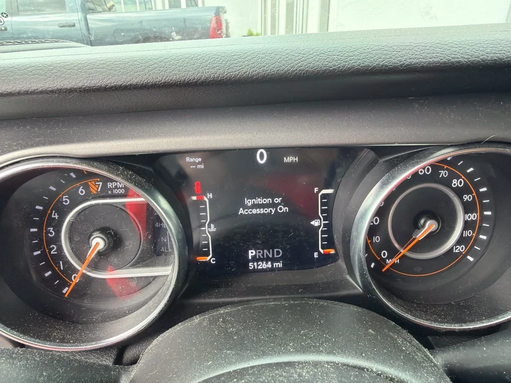 Used 2021 Red Jeep Sport S image 6