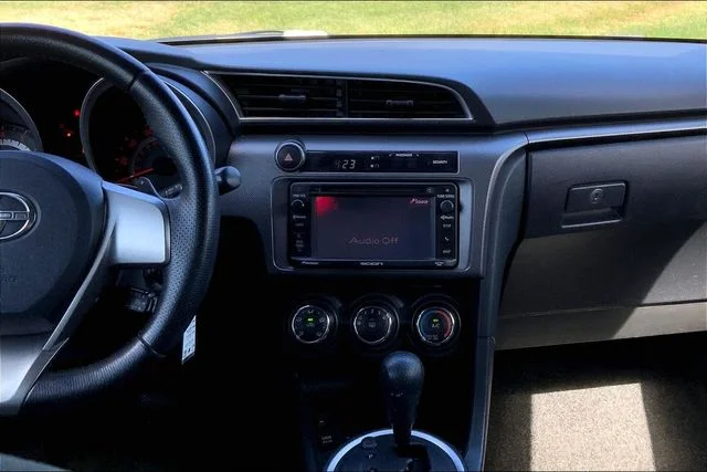 Used 2015 Blizzard Pearl Scion Base image 6