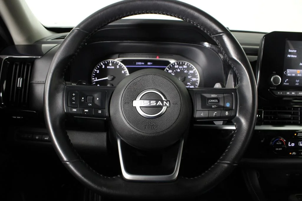 2025 Nissan Pathfinder SV - Photo 27