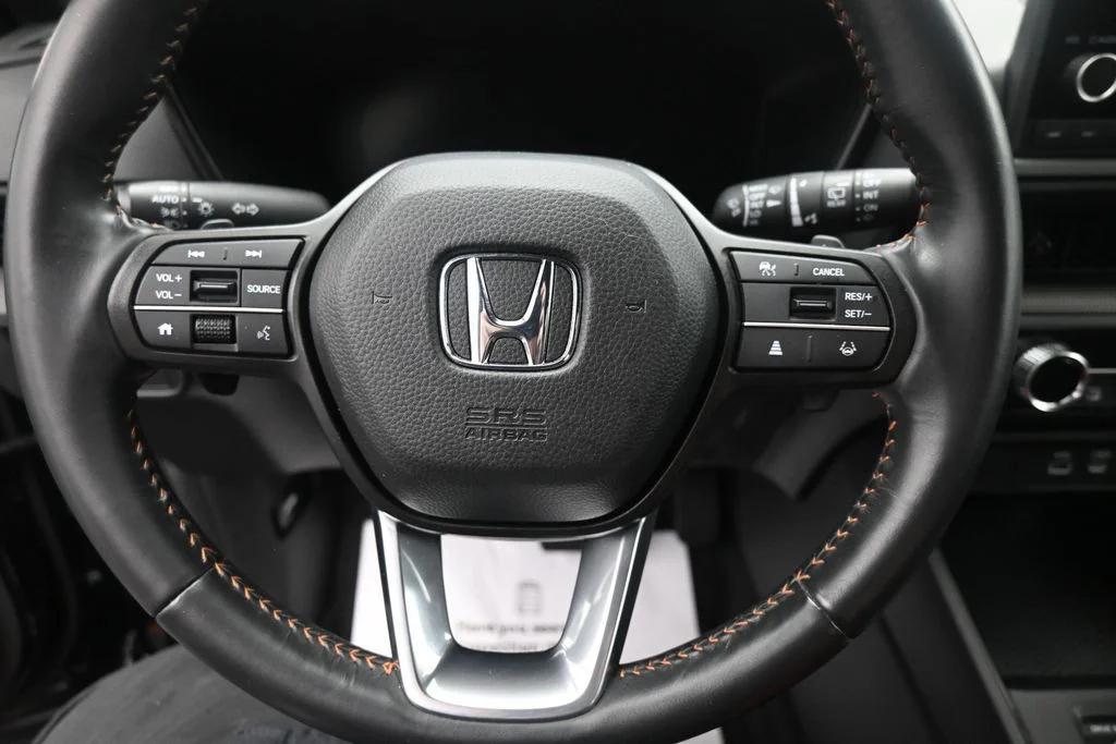 Used 2024  Honda Sport image 16