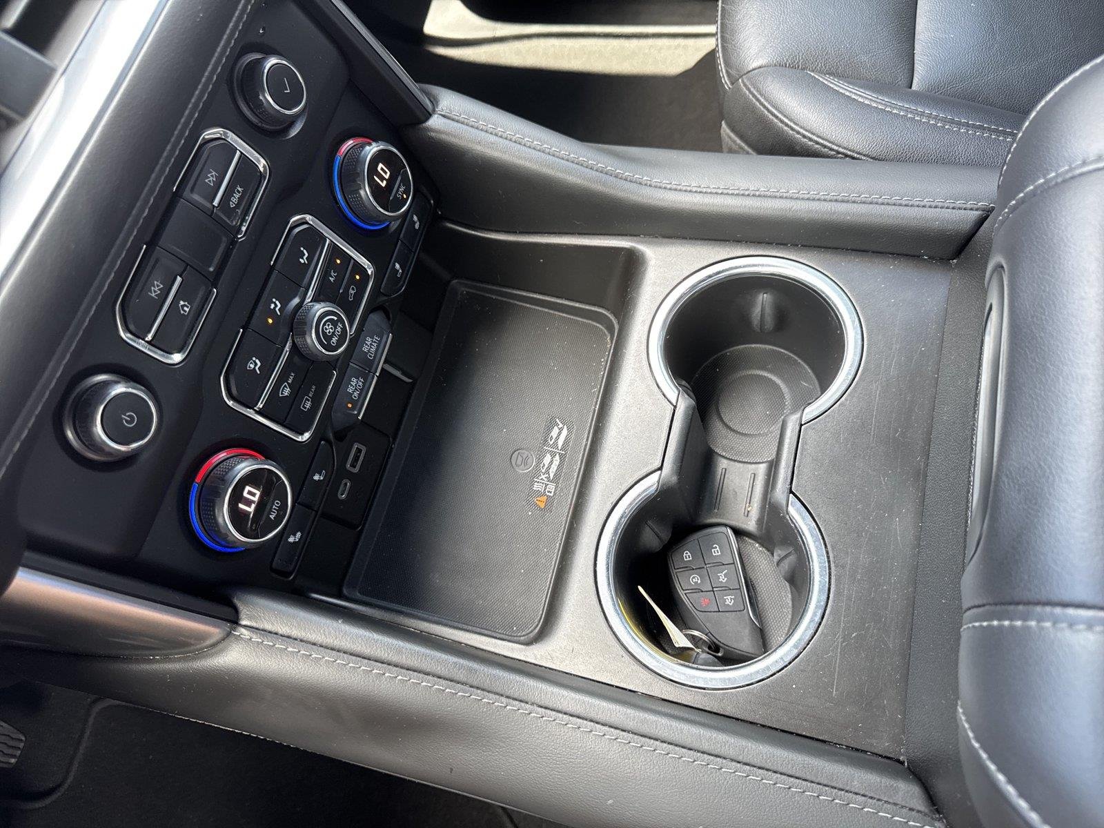 Used 2021 SUMMIT WHITE Chevrolet Z71 image 29