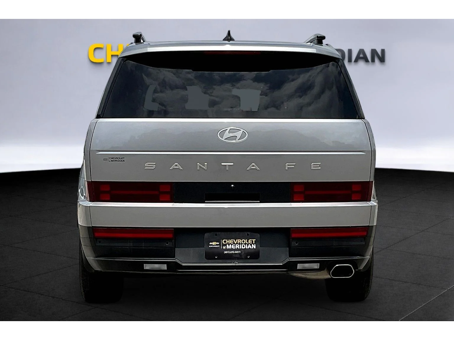 Used 2025 Gray Hyundai SEL image 4