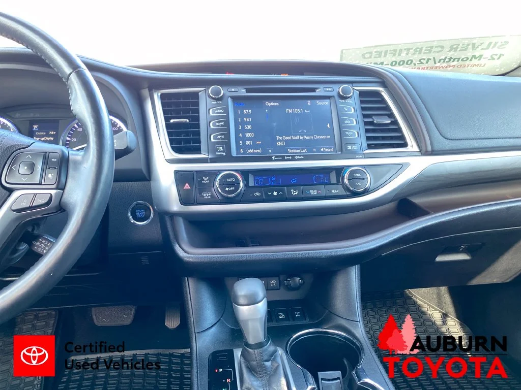 Certified Used 2017 Blizzard Pearl Toyota Limited Platinum image 17