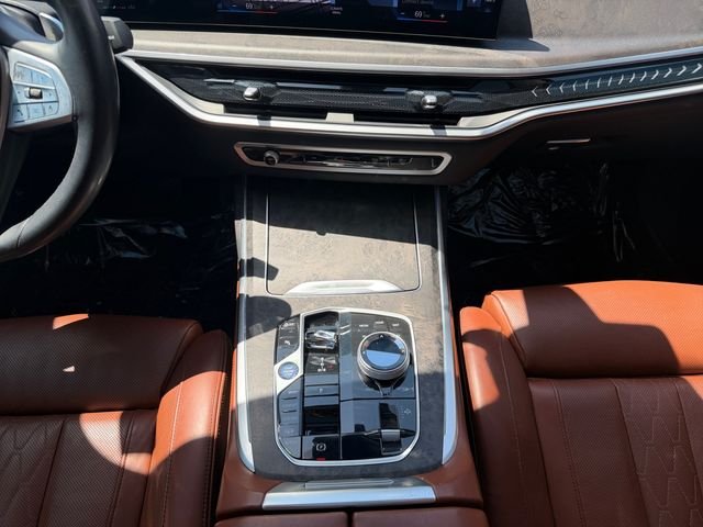 Used 2023 White BMW xDrive40i image 15