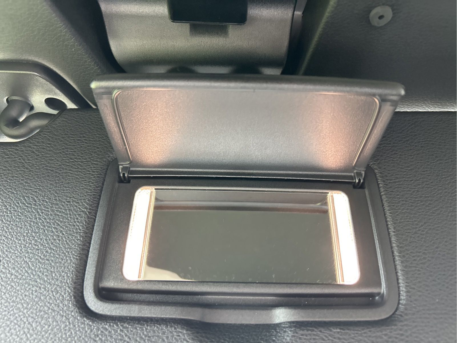 Used 2023 Black Jeep  image 34
