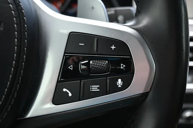 2022 BMW X5 M50i - Photo 28