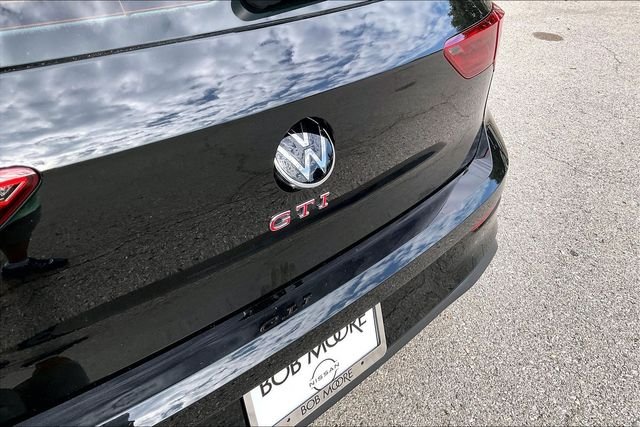 Used 2024  Volkswagen SE image 8