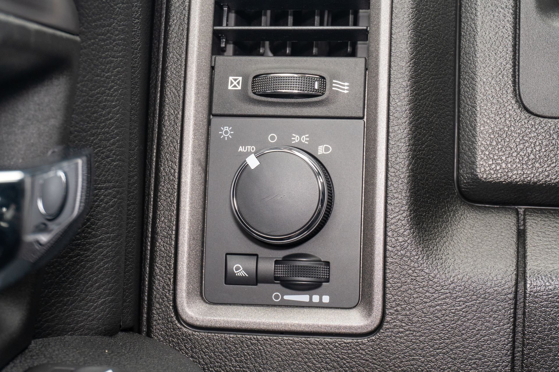 Used 2023 White Ram Tradesman image 24