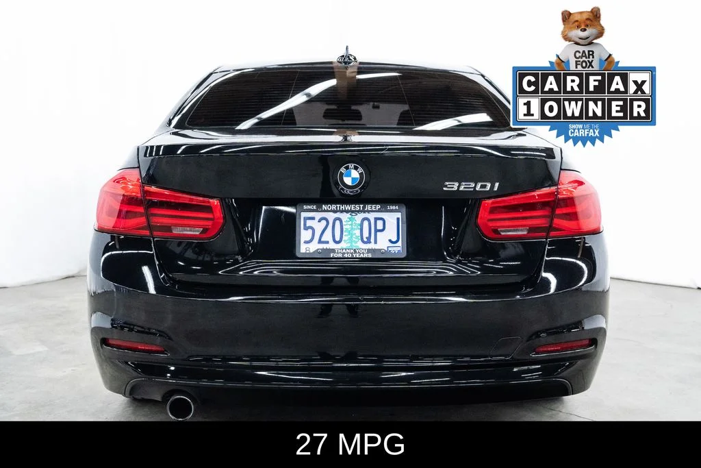 Used 2017 Black BMW 320i image 5