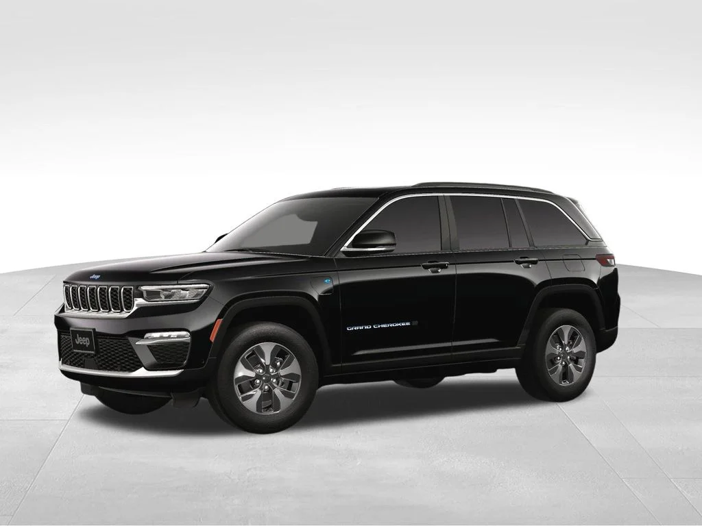 New 2024 Diamond Black Crystal Pearlcoat Jeep 4xe image 2