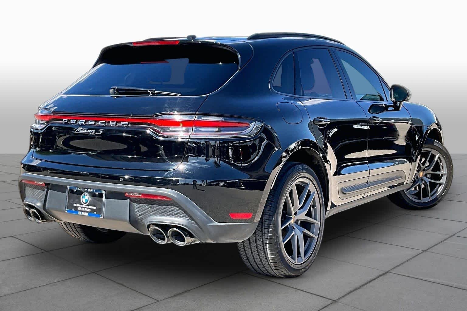 Used 2022 Black Porsche  image 12