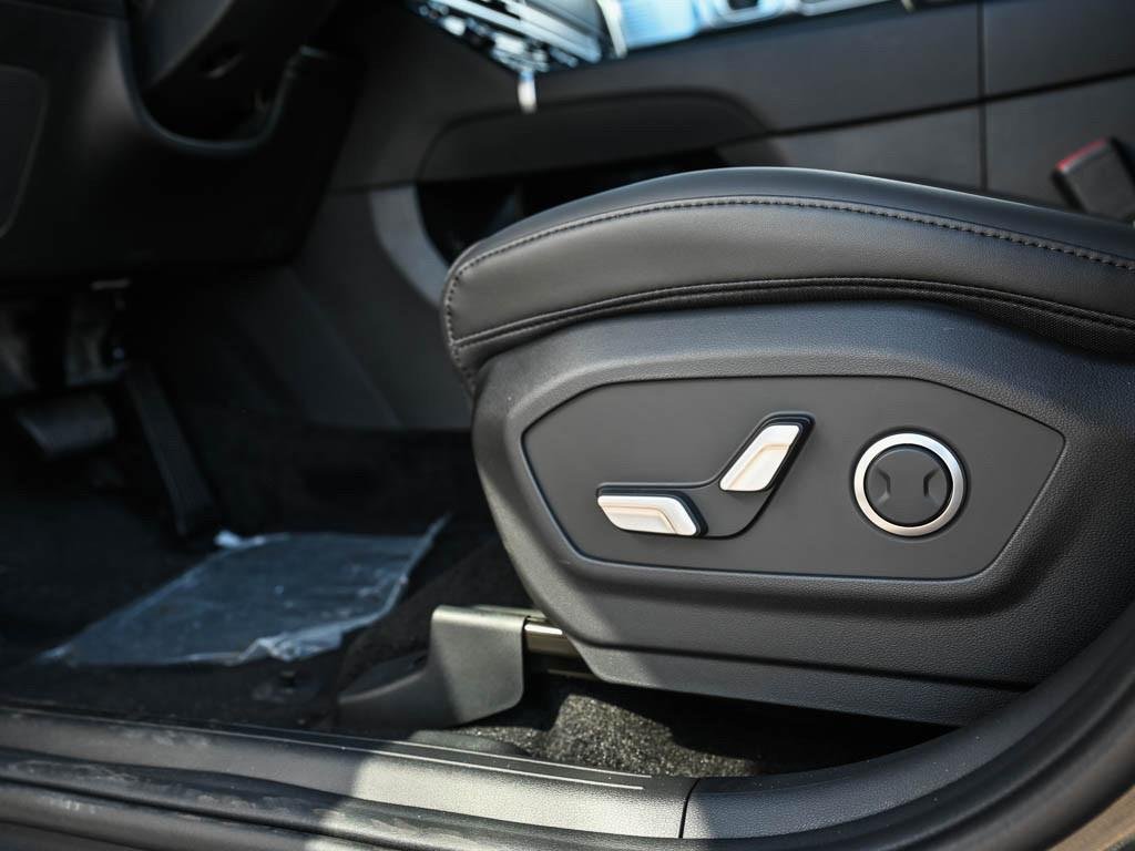 New 2026 Phantom Black Hyundai XRT AWD image 46