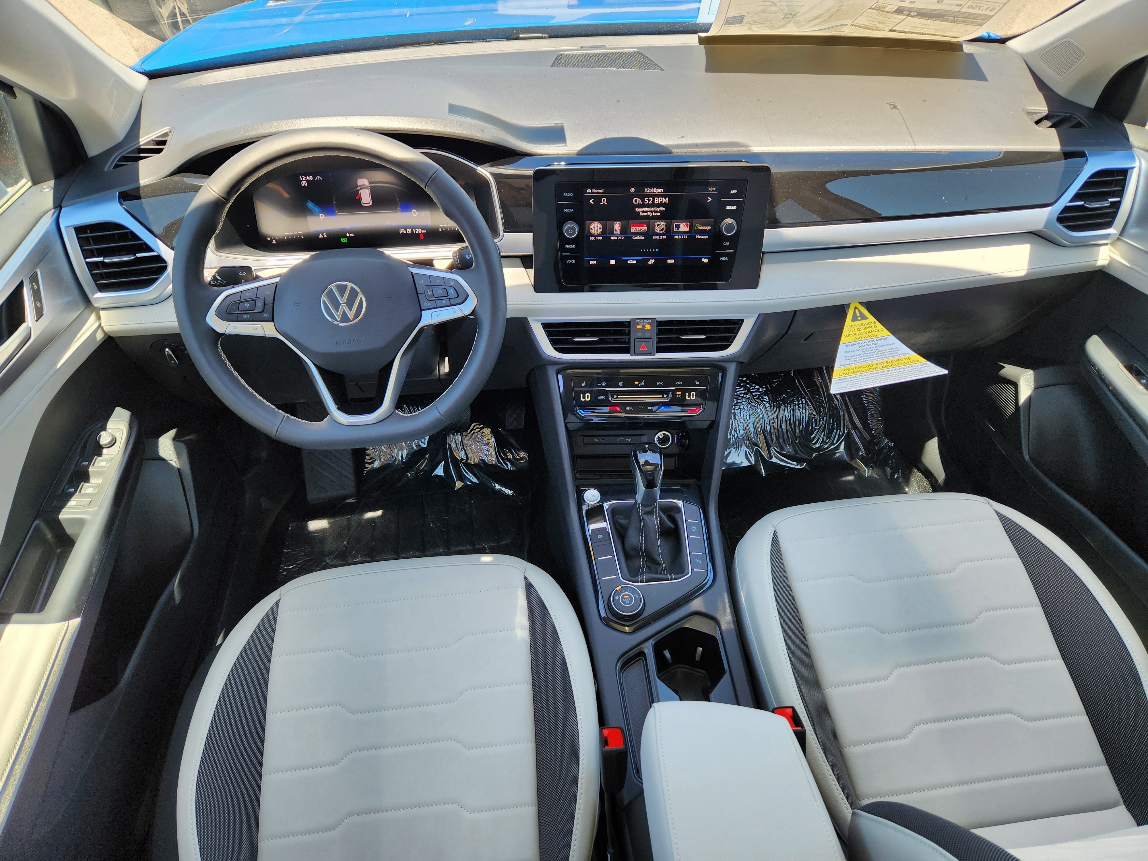 New 2026 Blue Volkswagen 1.5T SE image 15