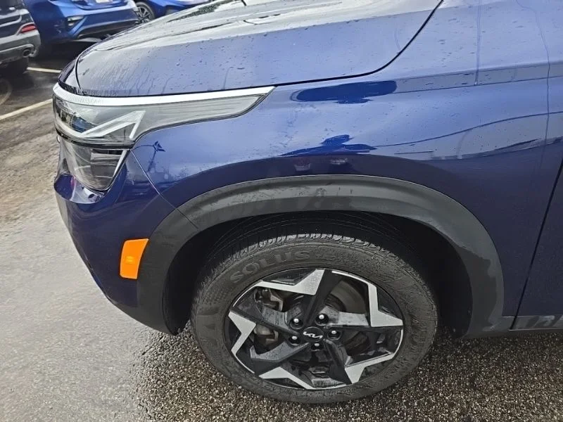 Used 2025 Blue Kia EX image 10