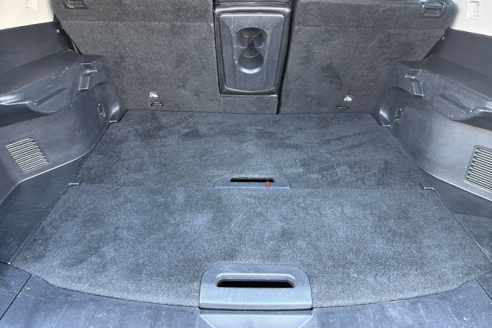 Used 2019 Caspian Blue Metallic Nissan SL image 14