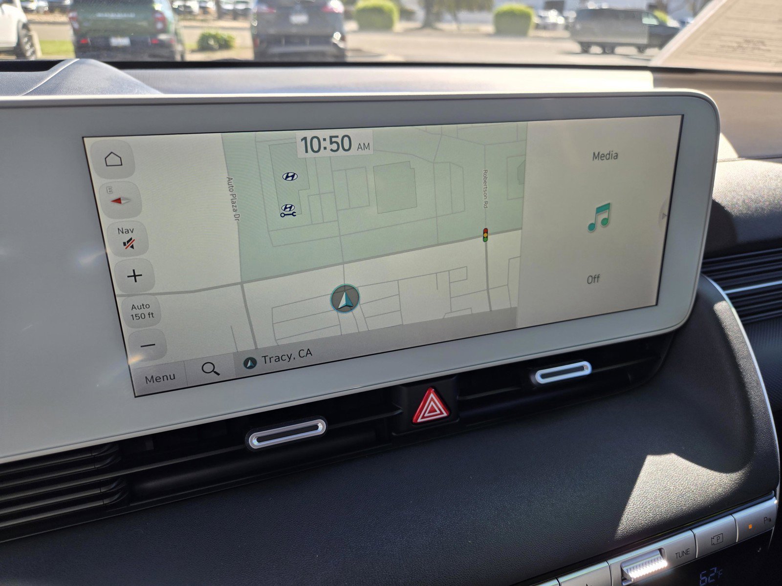 Certified Used 2023 Atlas White Hyundai Limited image 21