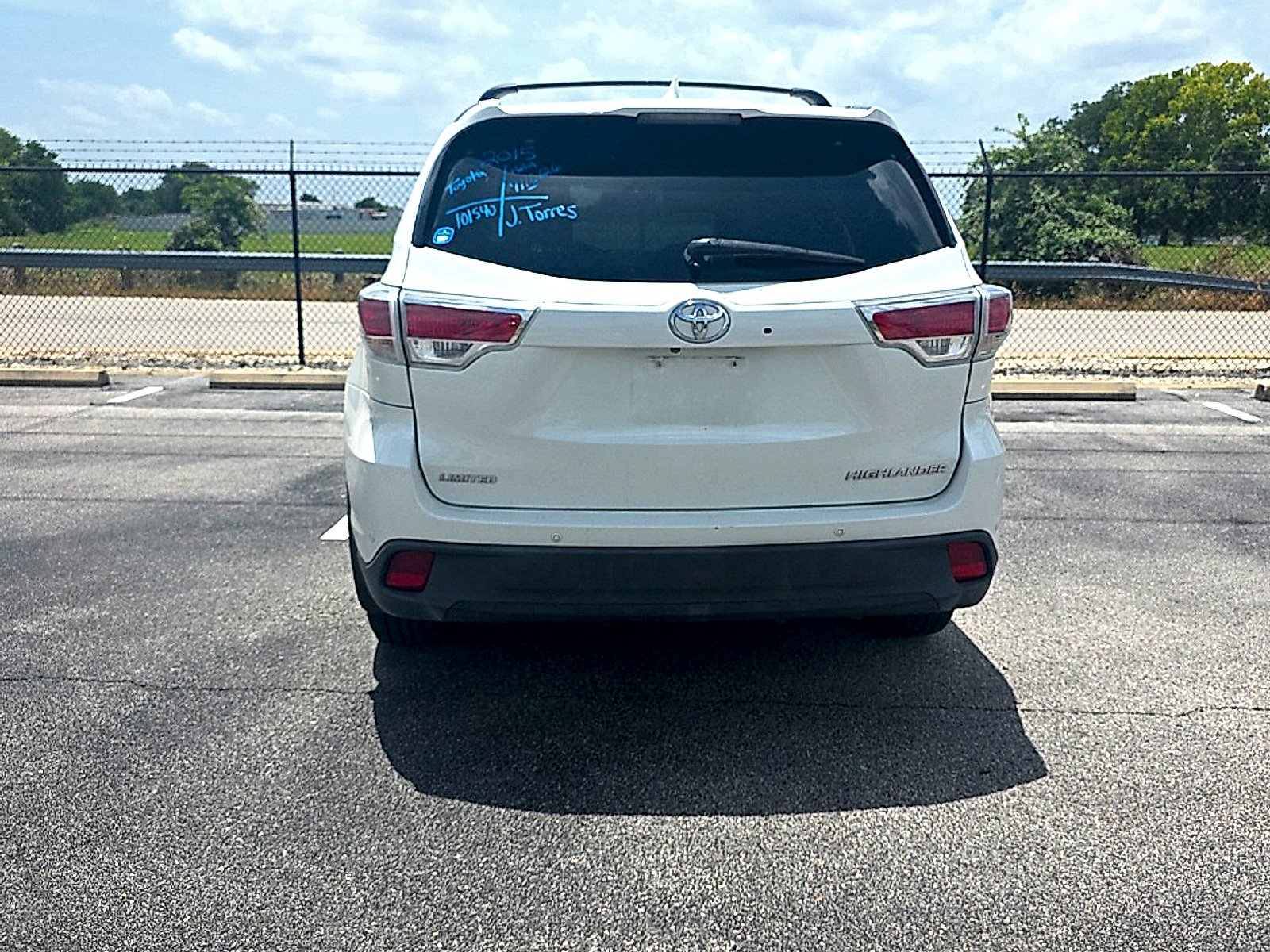 Used 2015 Blizzard Pearl Toyota Limited V6 image 11