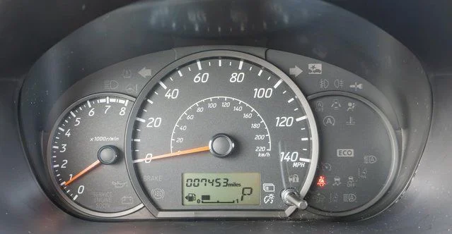 Used 2024 Blue Mitsubishi LE image 19