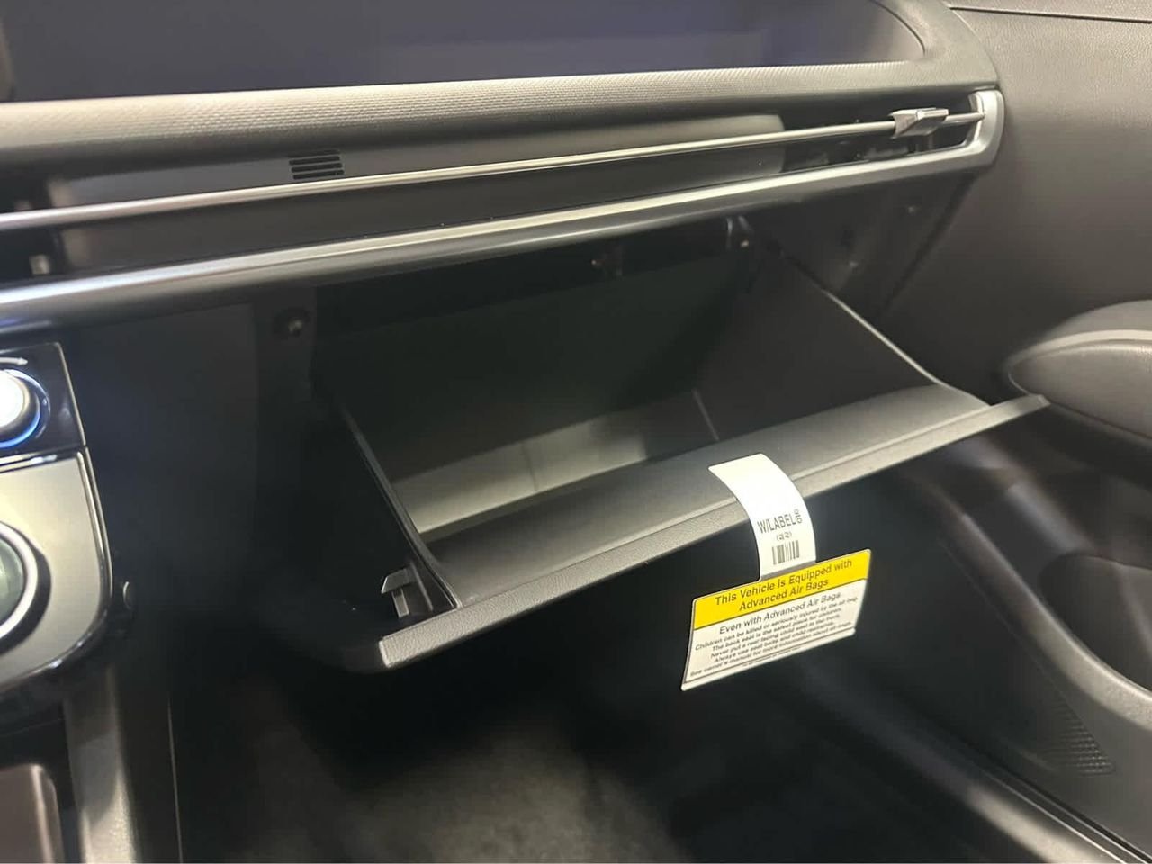 New 2026 Hampton Gray Hyundai SEL Premium FWD image 19