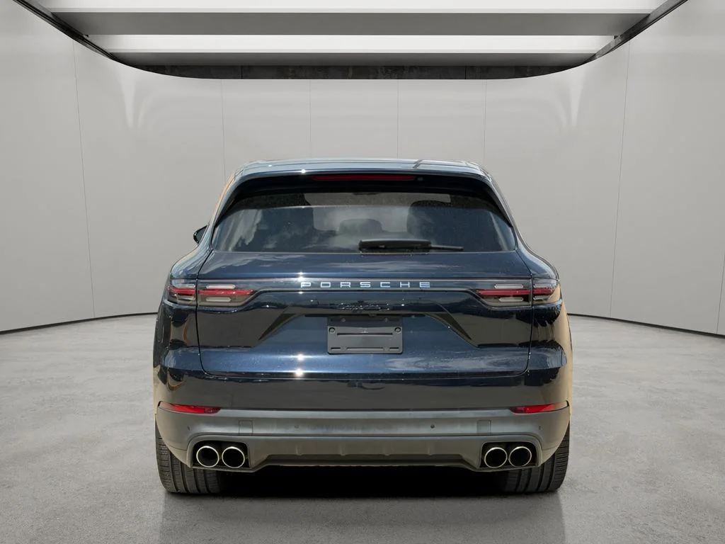 Used 2020 Moonlight Blue Metallic Porsche S image 5