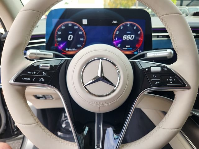 New 2027 Black Mercedes-Benz S 580 image 19