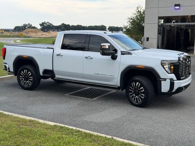 Used 2026 White GMC Denali Ultimate image 13