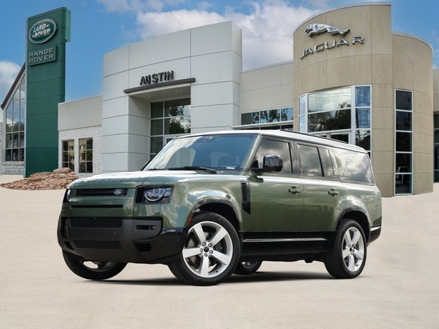 2026 Land Rover Defender 130 X-Dynamic SE