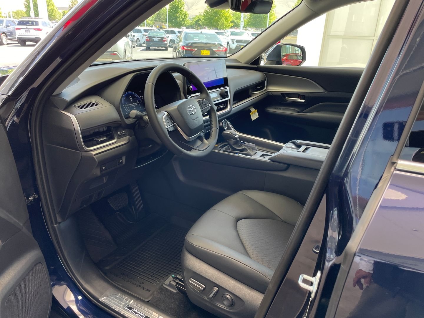 New 2026  Toyota XLE image 9
