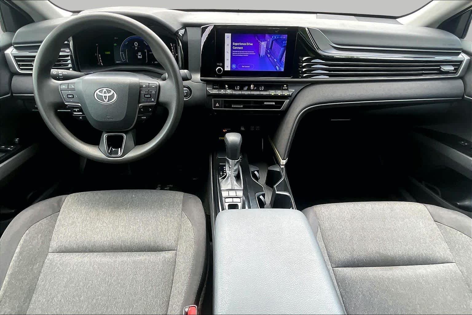 Used 2025 Ocean Gem Toyota LE image 13
