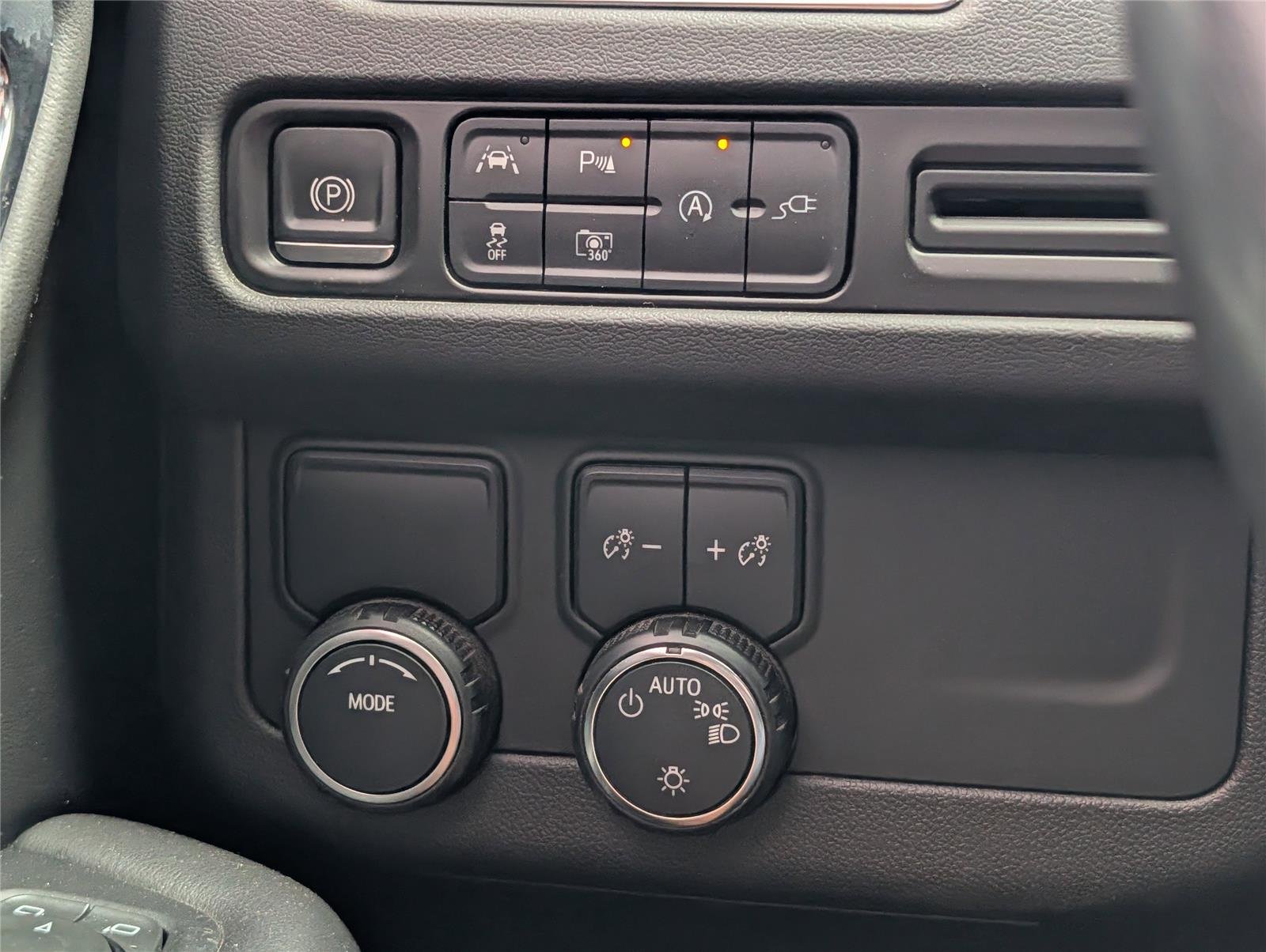 Used 2022 Dark Ash Metallic Chevrolet RST image 26