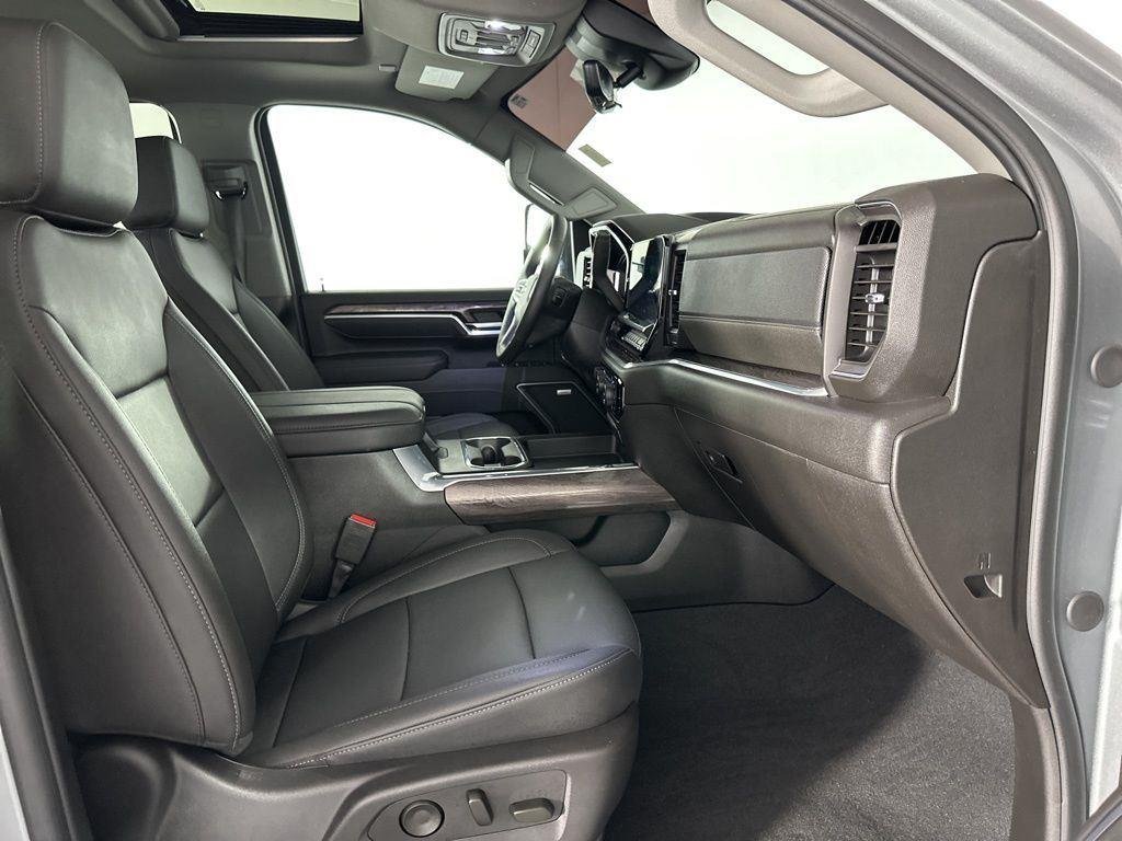 Used 2025 Sterling Gray Metallic Chevrolet LTZ image 28