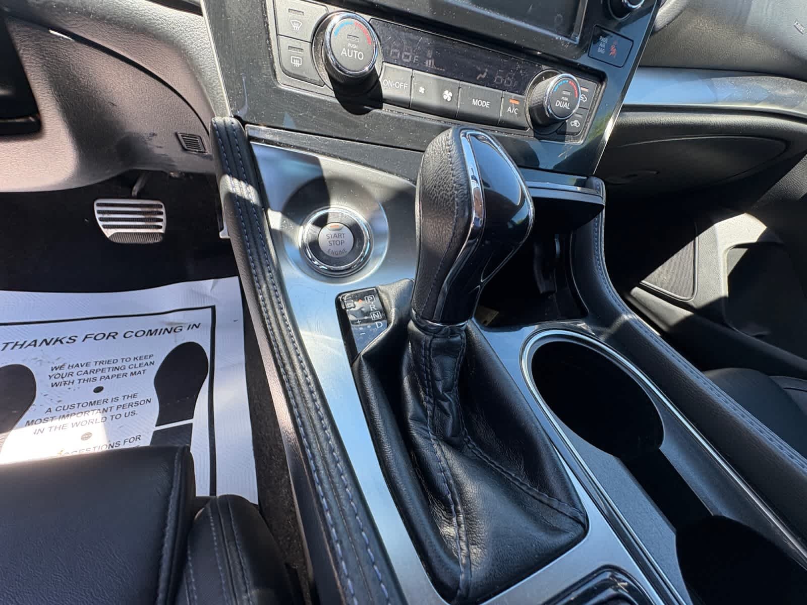 Used 2017 Super Black Nissan SR image 19