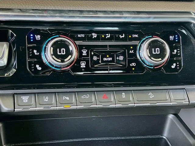 2026 GMC Sierra 2500HD Denali - Photo 11