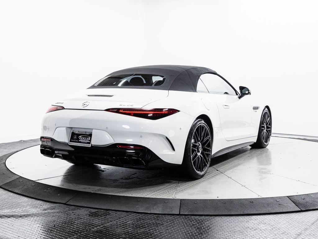 Used 2022 MANUFAKTUR Moonlight White Metallic Mercedes-Benz SL 55 AMG® image 35