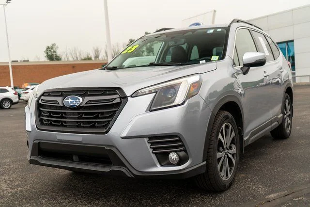 Used 2023 Silver Subaru Limited image 2