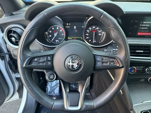Used 2023 White Alfa Romeo Ti image 12