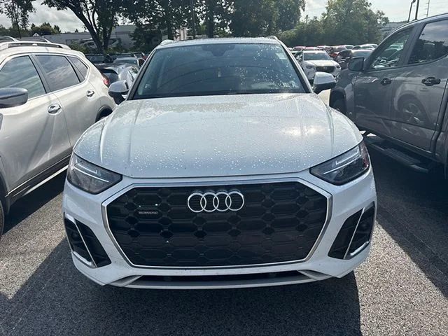 Used 2022 White Audi 45 S line Premium image 3