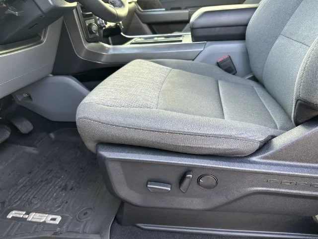 Used 2023 Red Ford XLT image 13