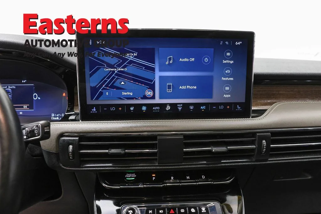 Used 2023 Gray Lincoln Grand Touring image 12
