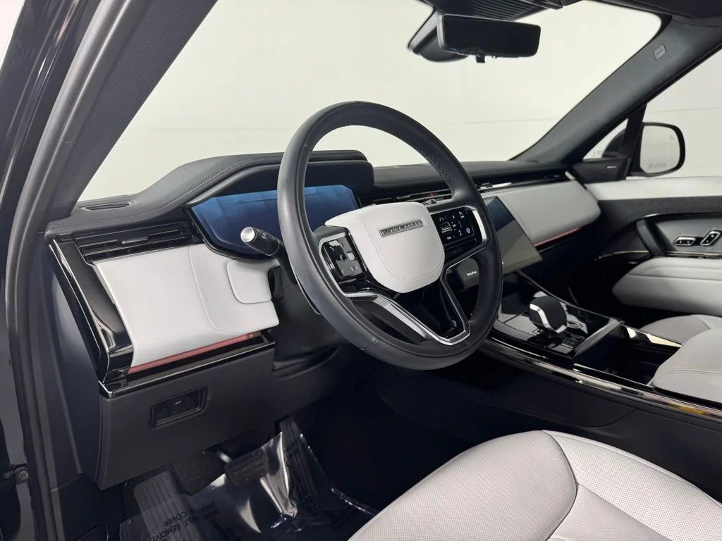 Certified Used 2025 Santorini Black Metallic Land Rover SE image 9