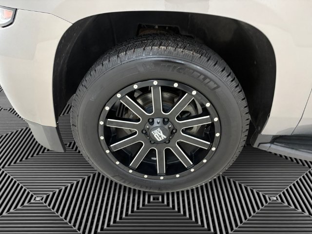 Certified Used 2018 PEPPERDUST METALLIC Chevrolet LT image 9