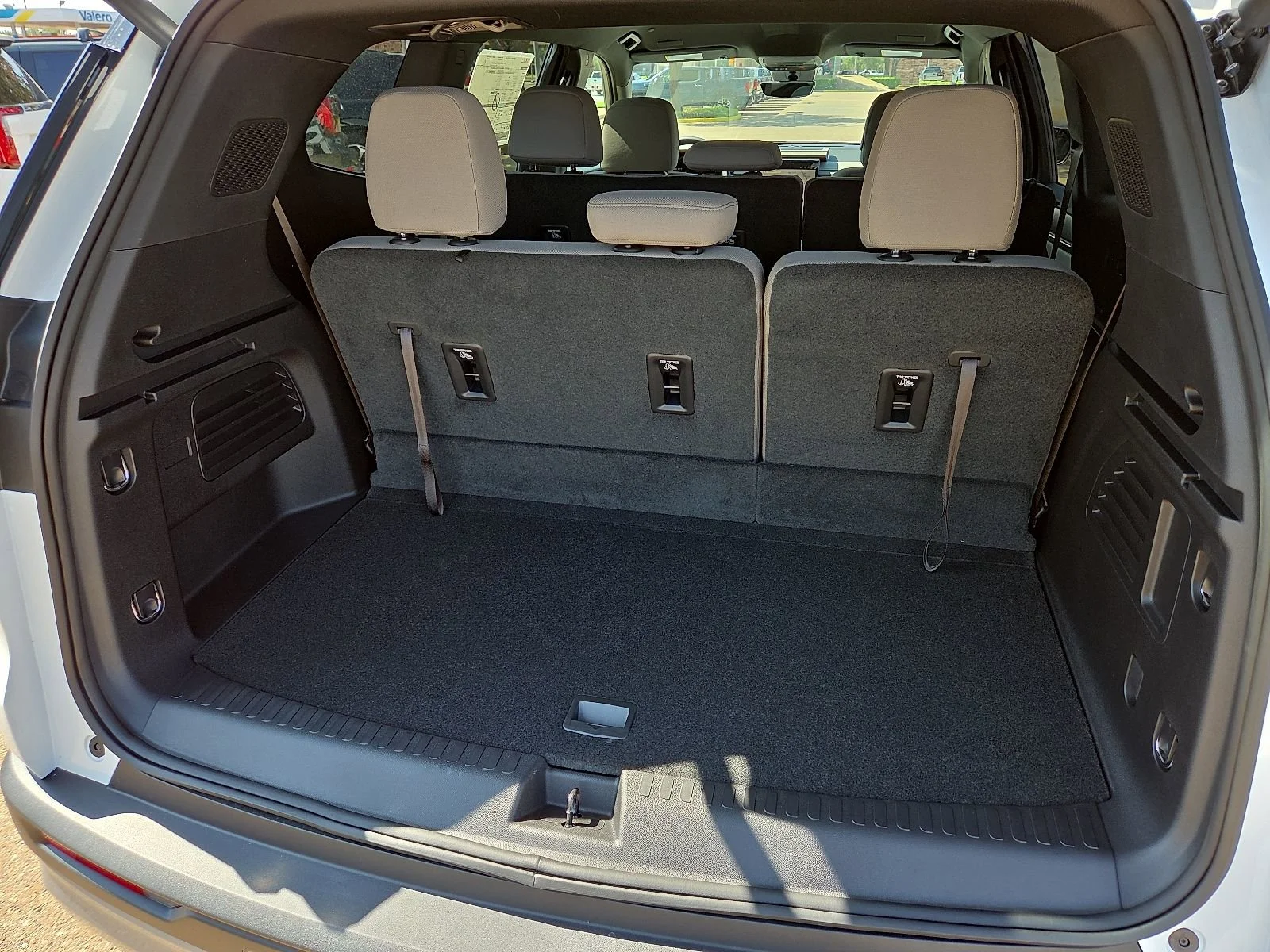 2026 GMC Acadia Elevation - Photo 7