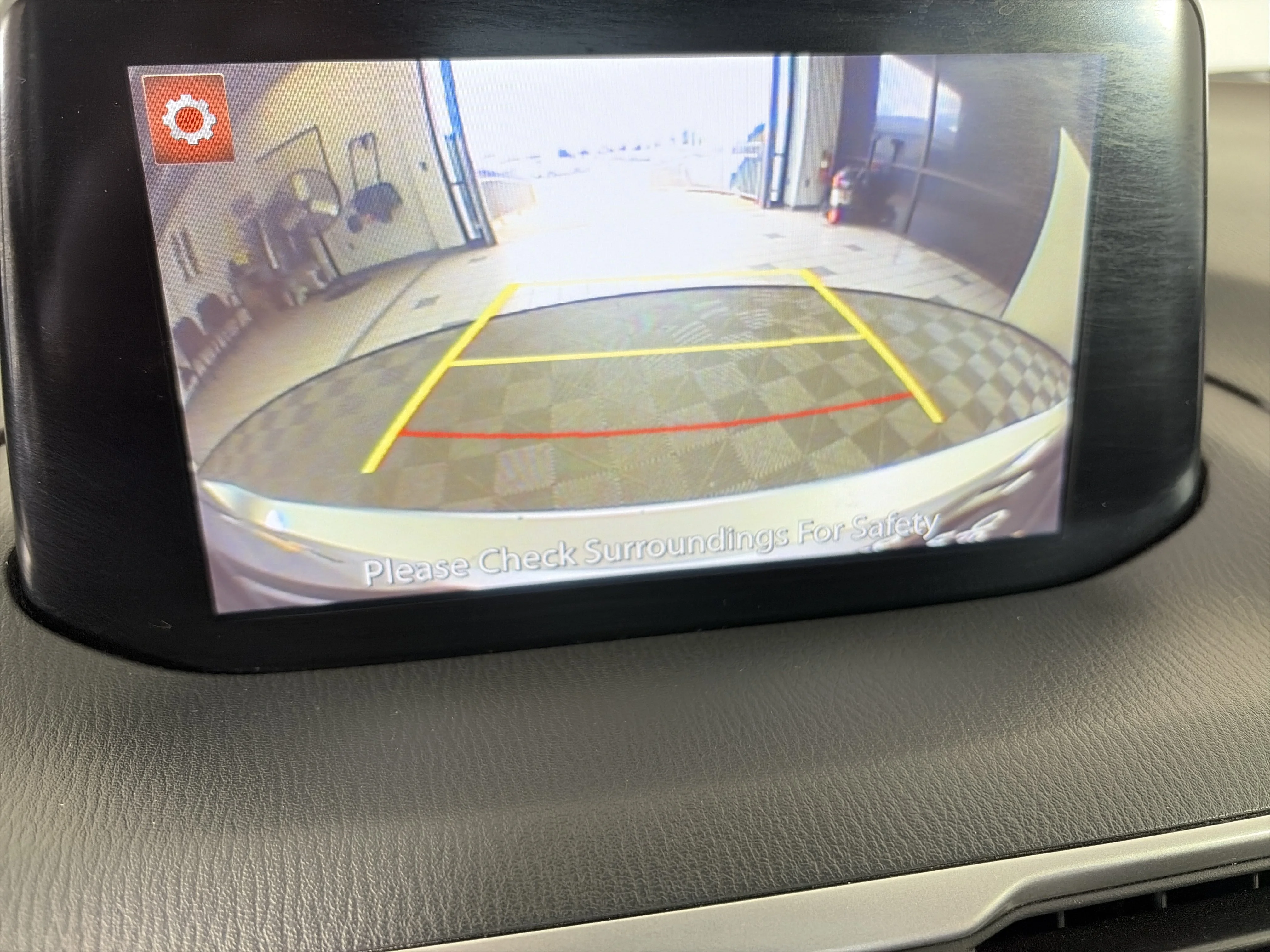 Used 2018 Sonic Silver Metallic Mazda Touring image 18
