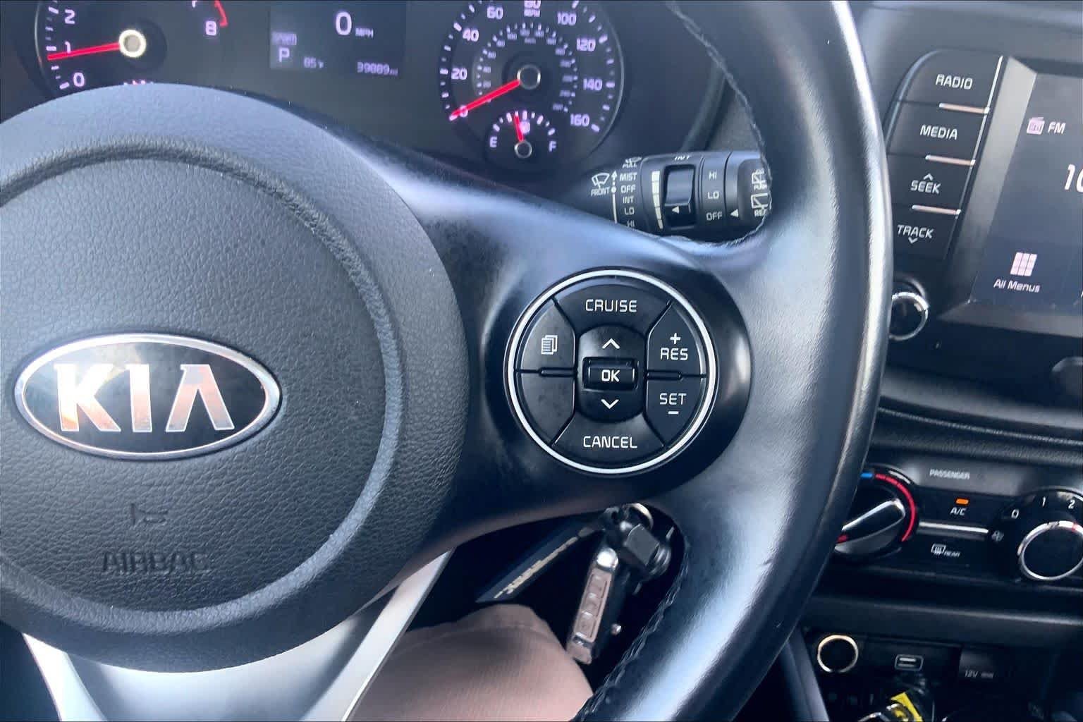 Used 2020 Snow White Pearl Kia GT-Line image 24
