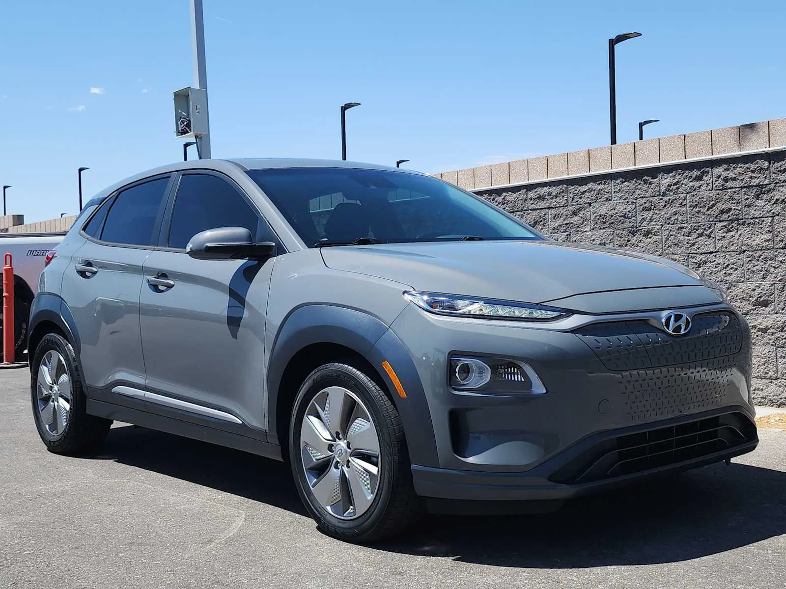 Used 2021 Hyundai Kona EV Limited with VIN KM8K33AG5MU125695 for sale in Las Vegas, NV