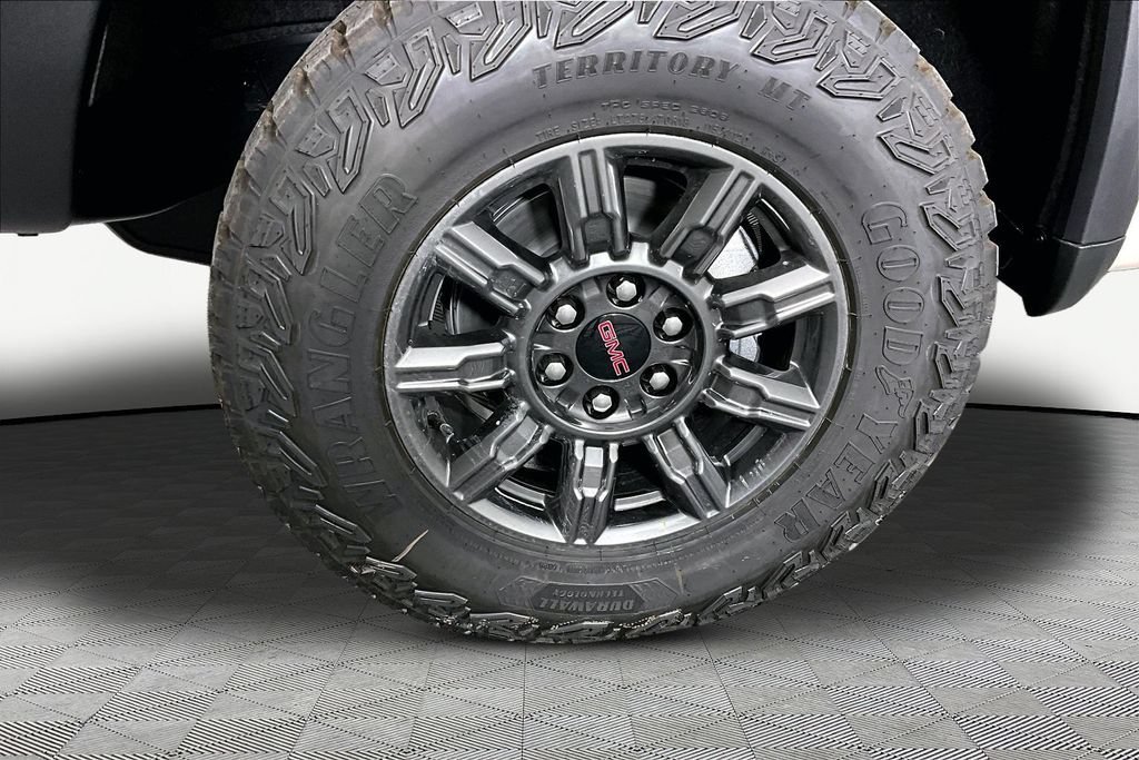 2026 GMC Sierra 1500 AT4X - Photo 12
