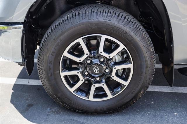 Certified Used 2021 SILVER SKY METALLIC Toyota  image 9