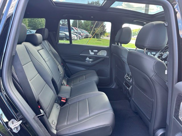 New 2027  Mercedes-Benz GLS 450 image 26